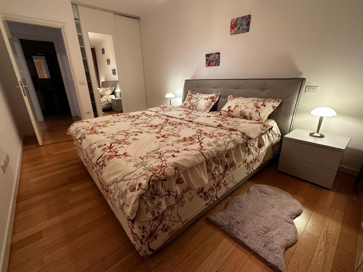 Central Apartment Тимишоара Экстерьер фото